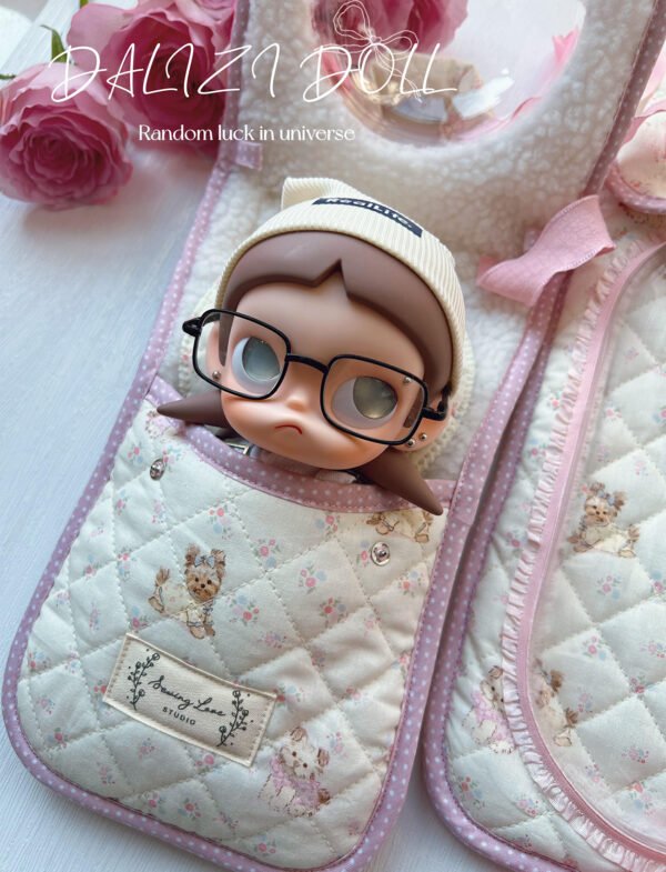 “The Classic Pink Puppy”Artisan Soft Toast Carrier