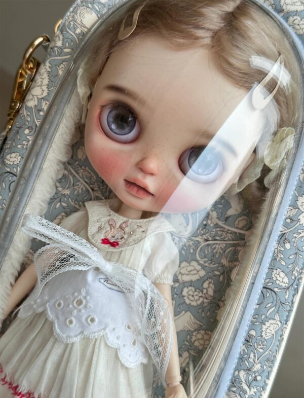 4 "The Swan Garden" Artisan Bubble Carrier