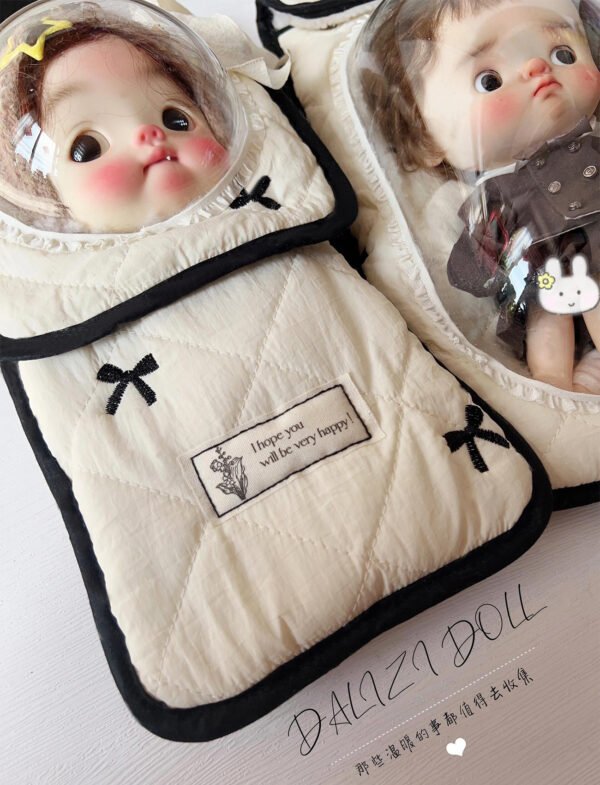 4 "The Daydreamer"Artisan Soft Toast Carrier