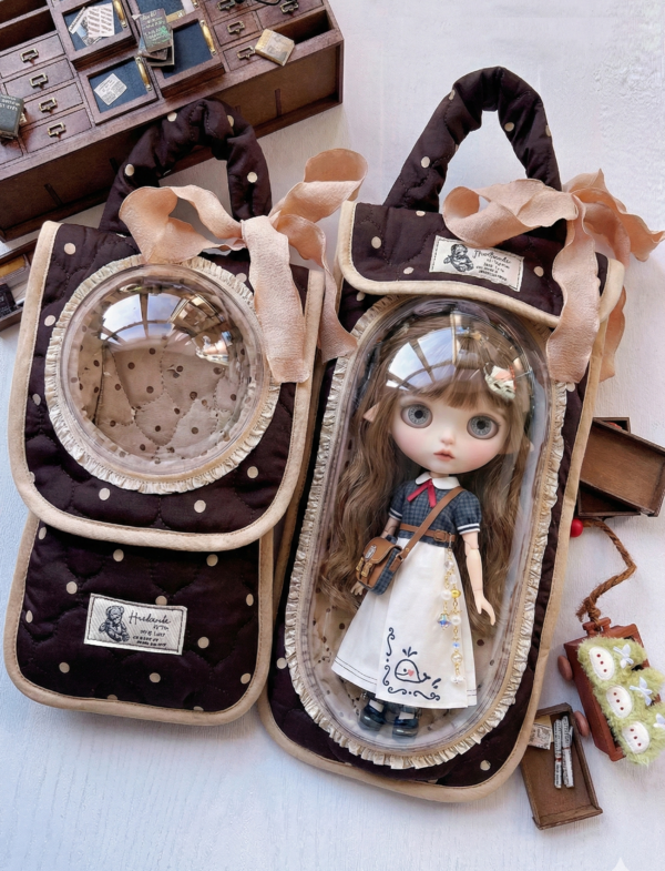 blythe1 "The Brown Polka" Artisan Neo Blythe Soft Toast Carrier