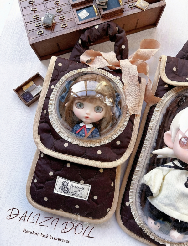 blythe9 "The Brown Polka" Artisan Neo Blythe Soft Toast Carrier